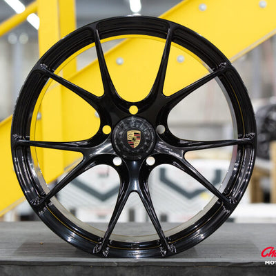 Vossen X Champion RS74 21X12.5 / ET48 / Gloss Black Wheel / Centerlock / 911 GT3RS 991 - Rear