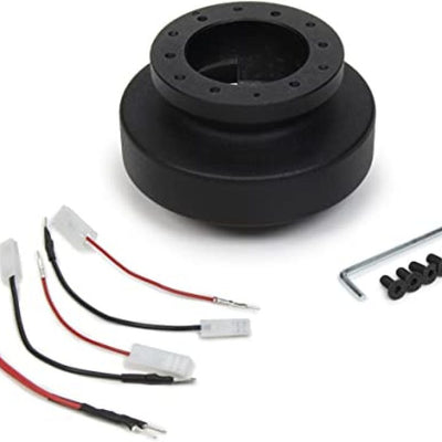 OMP 98-06 BMW E46 3 Series/ BMW E46 5 Series Steering Wheel Hub Adapter