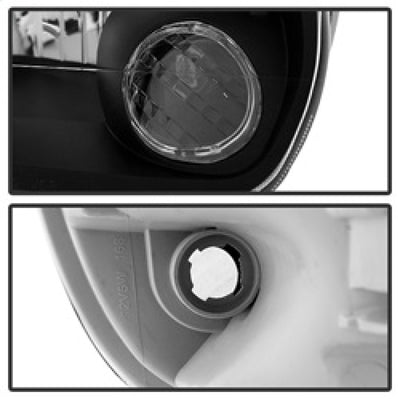 xTune Toyota Tundra Double Cab 05-06 OEM Style Headlights & Corner Lights Black HD-JH-TTUN05-AM-BK